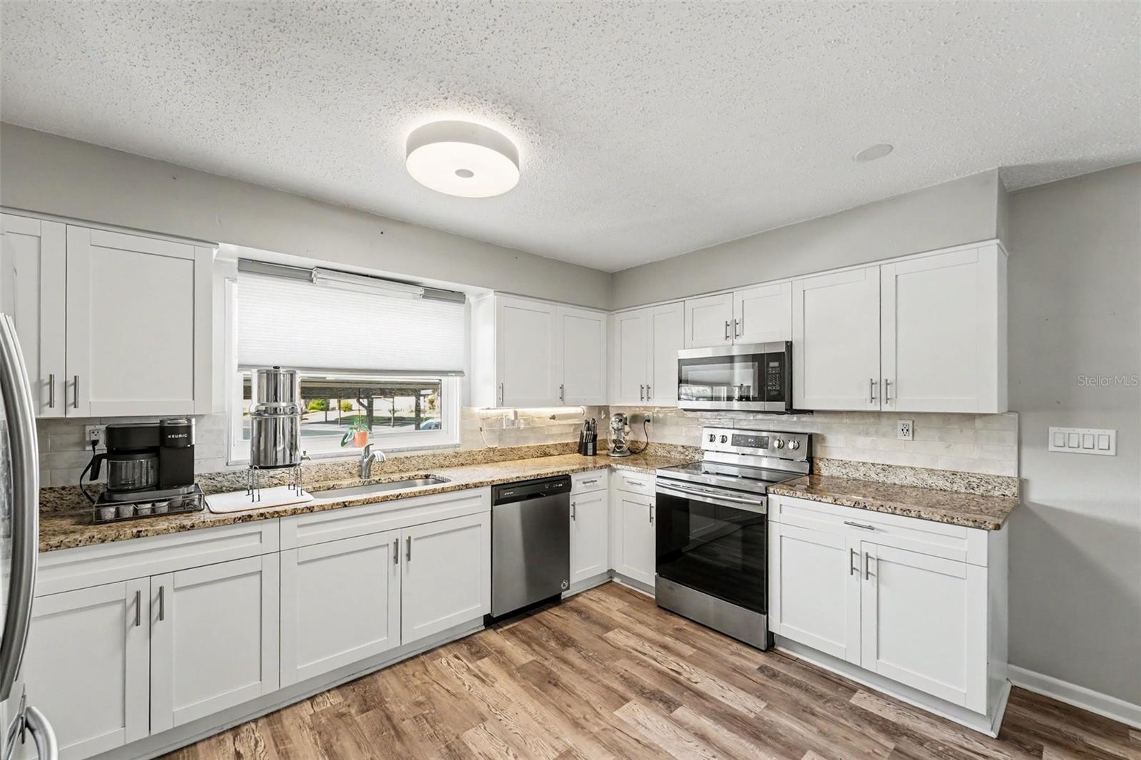 14521 CATALINA CIR, SEMINOLE, FL, 33776