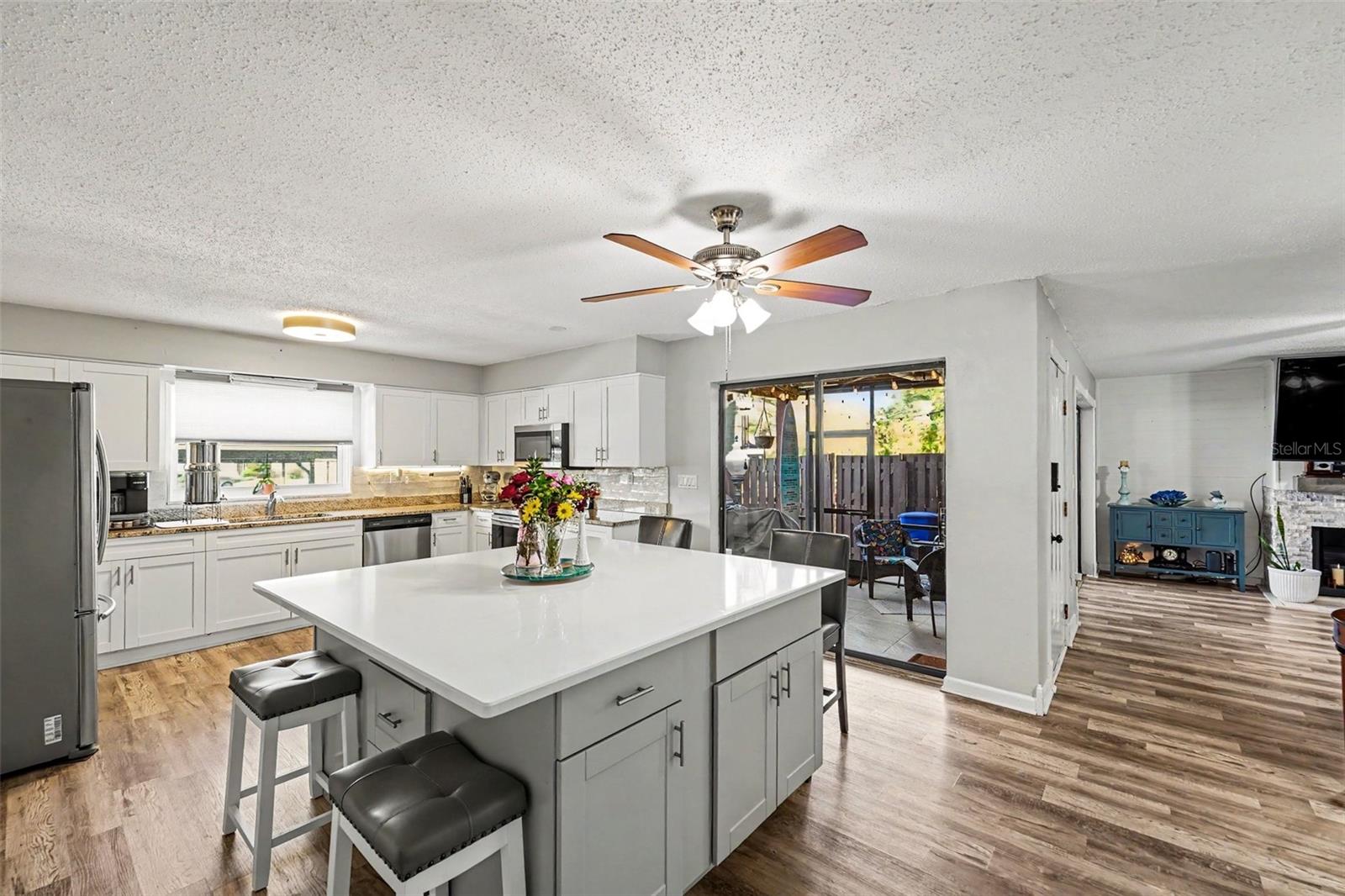 14521 CATALINA CIR, SEMINOLE, FL, 33776