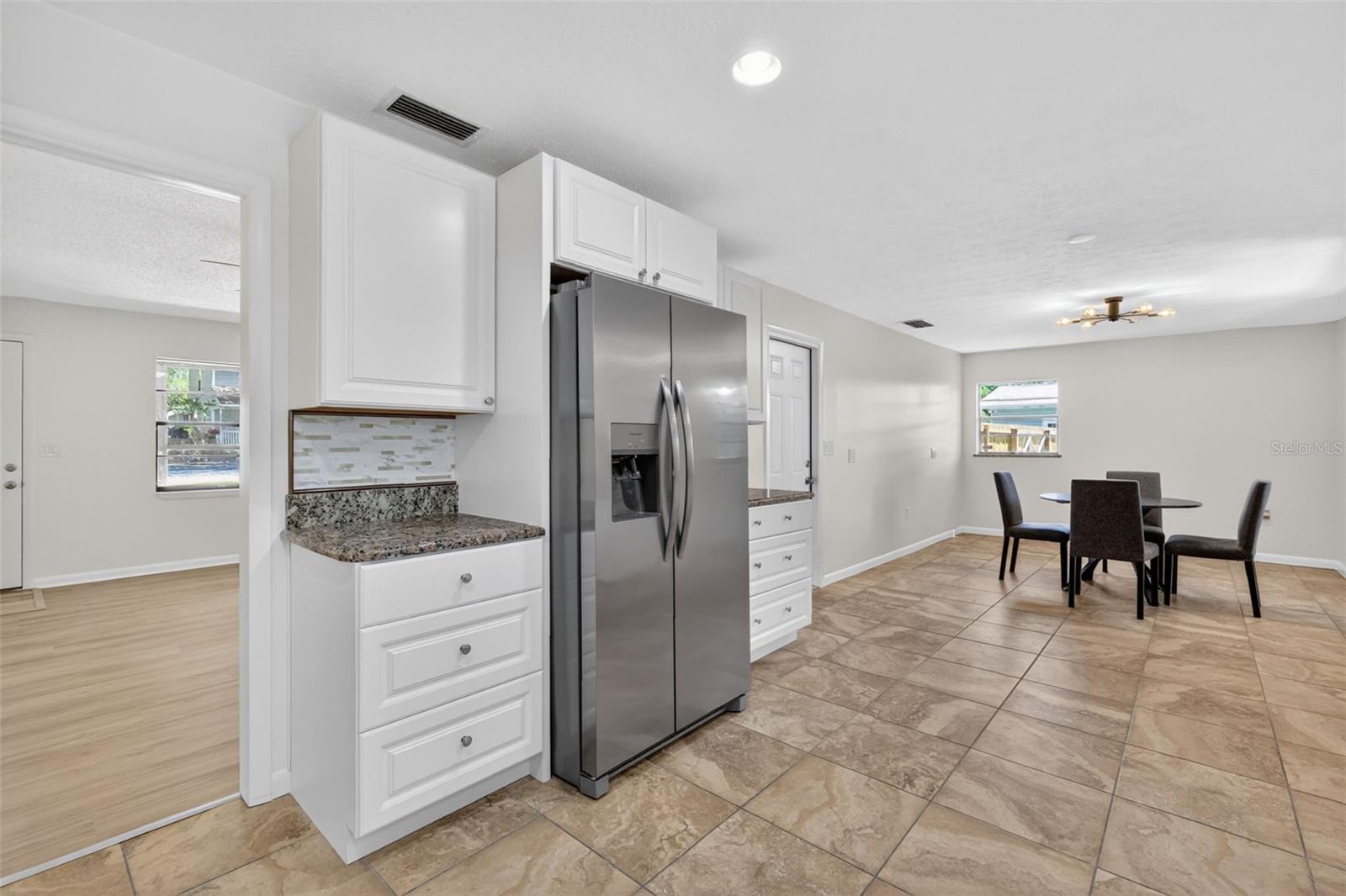 60 OUTLOOK ST, UMATILLA, FL, 32784