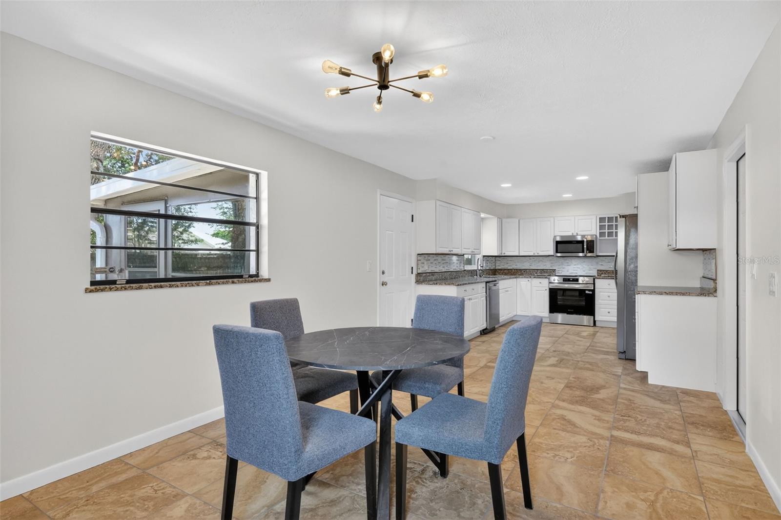 60 OUTLOOK ST, UMATILLA, FL, 32784