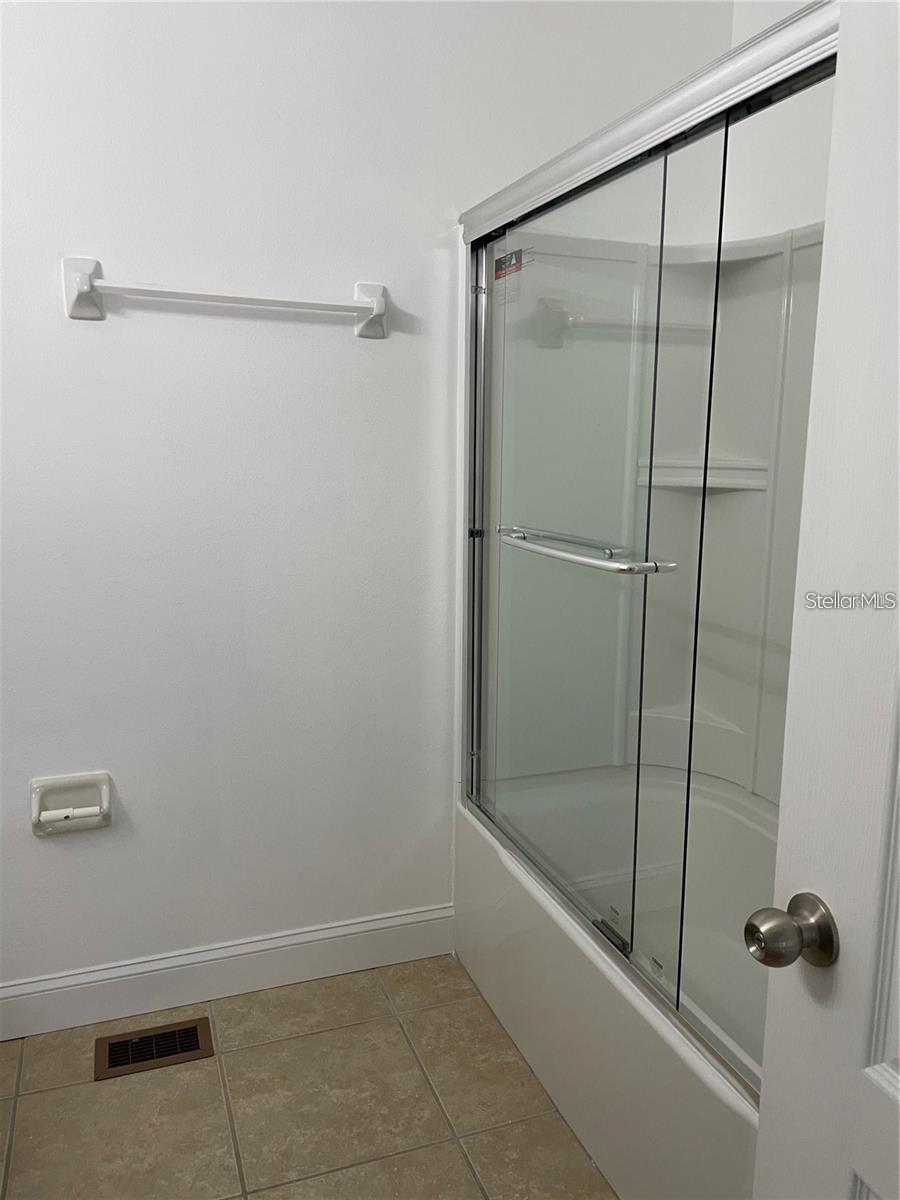 3723 SENECA CLUB LOOP #31-102, ORLANDO, FL, 32808