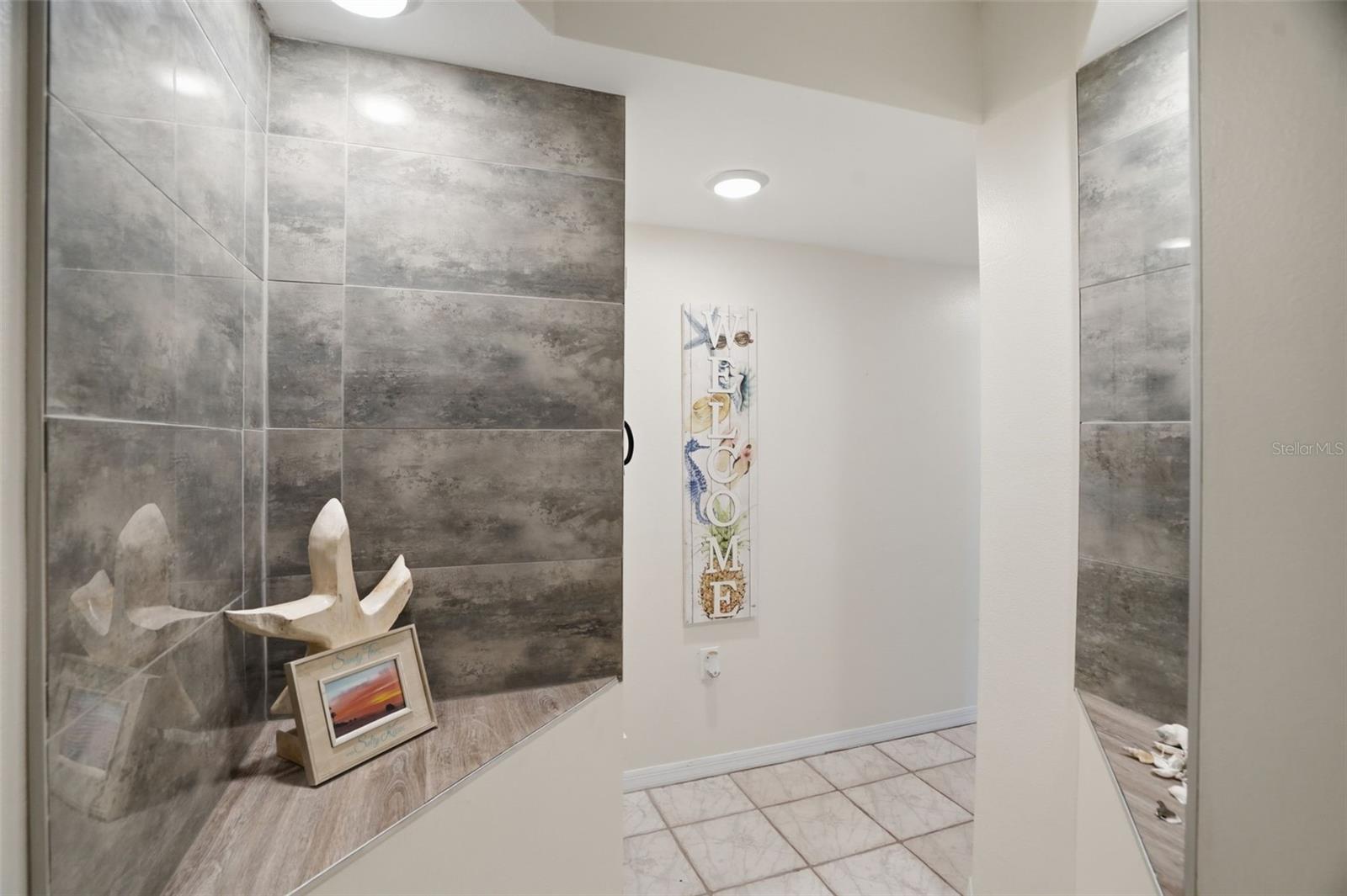 5557 SEA FOREST DR #215, NEW PORT RICHEY, FL, 34652