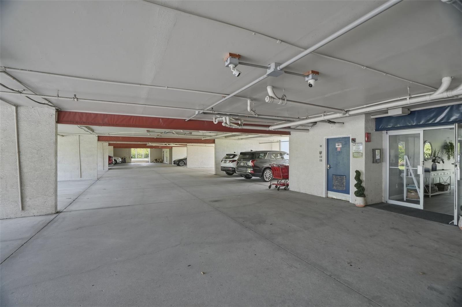 5557 SEA FOREST DR #215, NEW PORT RICHEY, FL, 34652