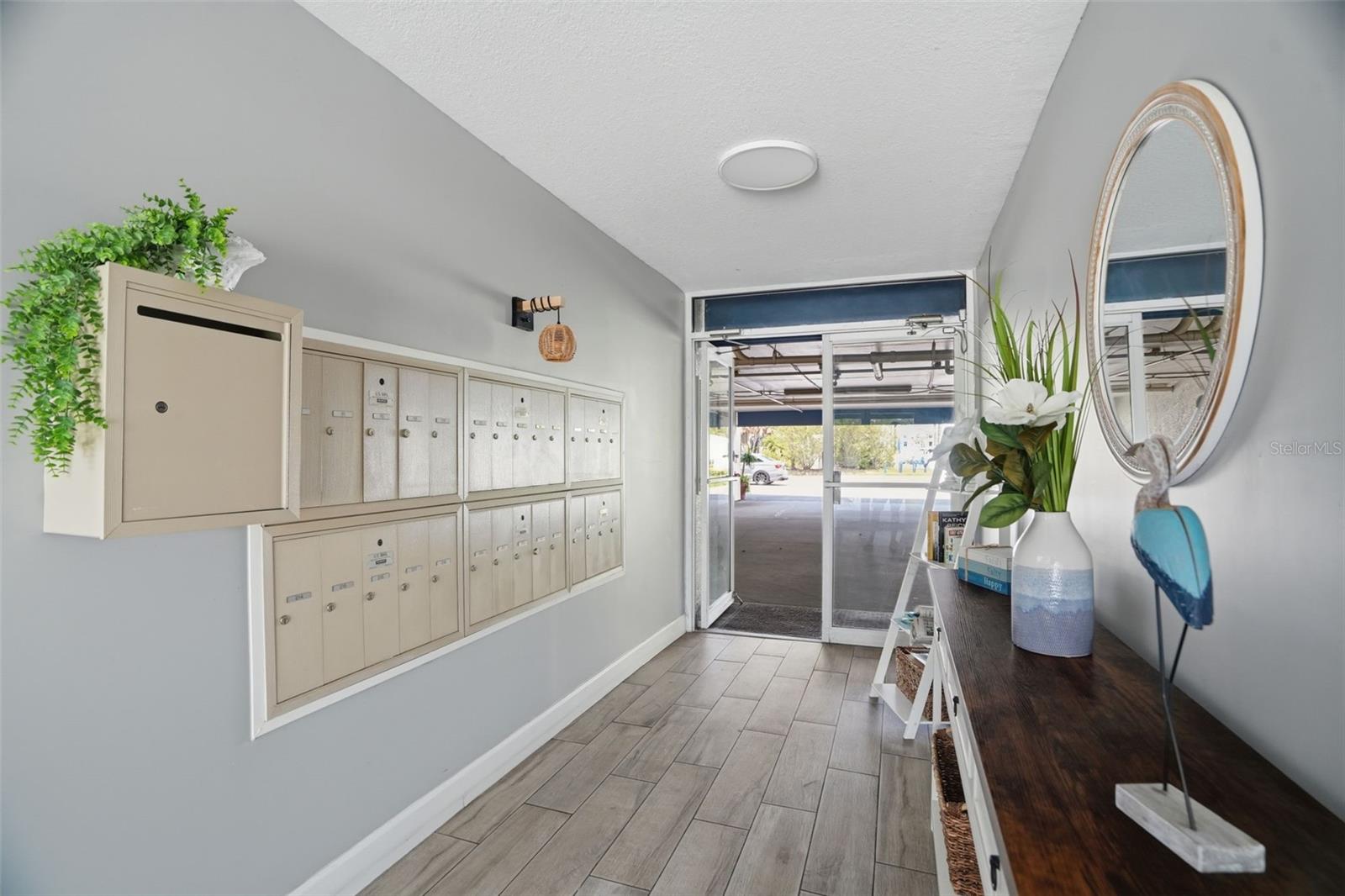 5557 SEA FOREST DR #215, NEW PORT RICHEY, FL, 34652
