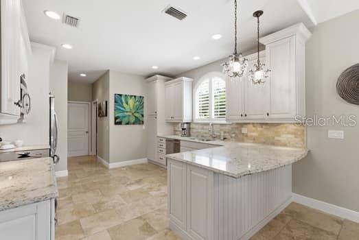 18901 SAINT LAURENT DR, LUTZ, FL, 33558
