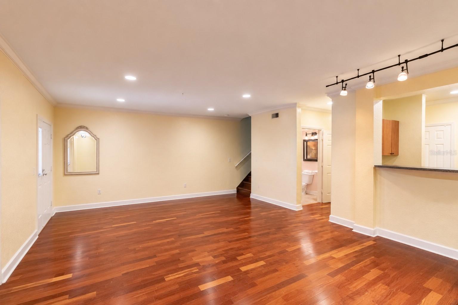 202 E SOUTH ST #1044, ORLANDO, FL, 32801