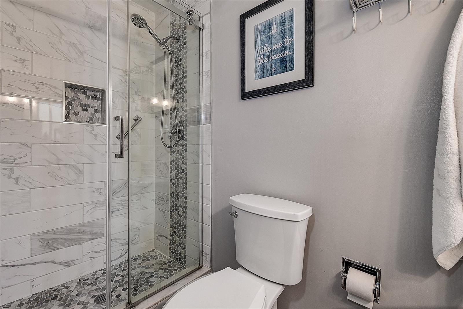 2481 MALCOLM DR, PALM HARBOR, FL, 34684