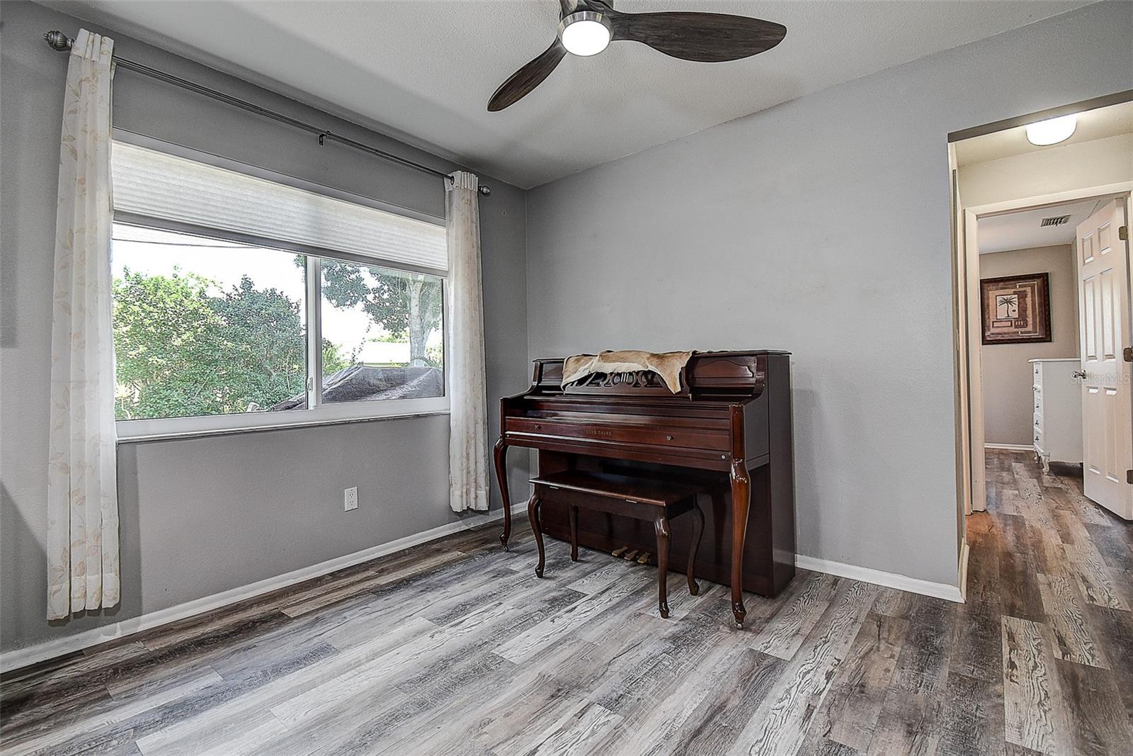 2481 MALCOLM DR, PALM HARBOR, FL, 34684