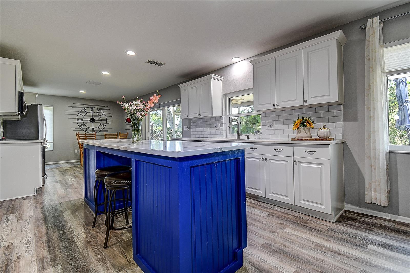 2481 MALCOLM DR, PALM HARBOR, FL, 34684