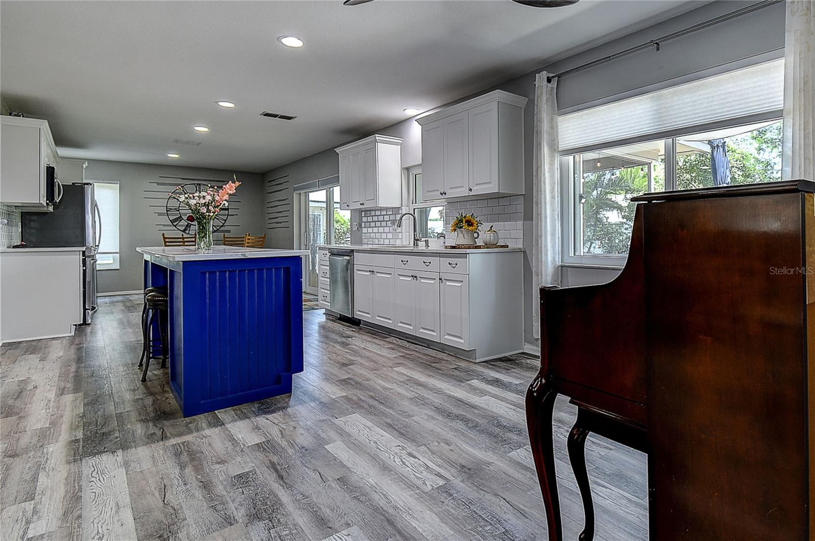 2481 MALCOLM DR, PALM HARBOR, FL, 34684