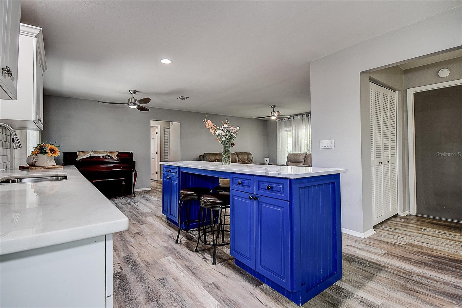 2481 MALCOLM DR, PALM HARBOR, FL, 34684