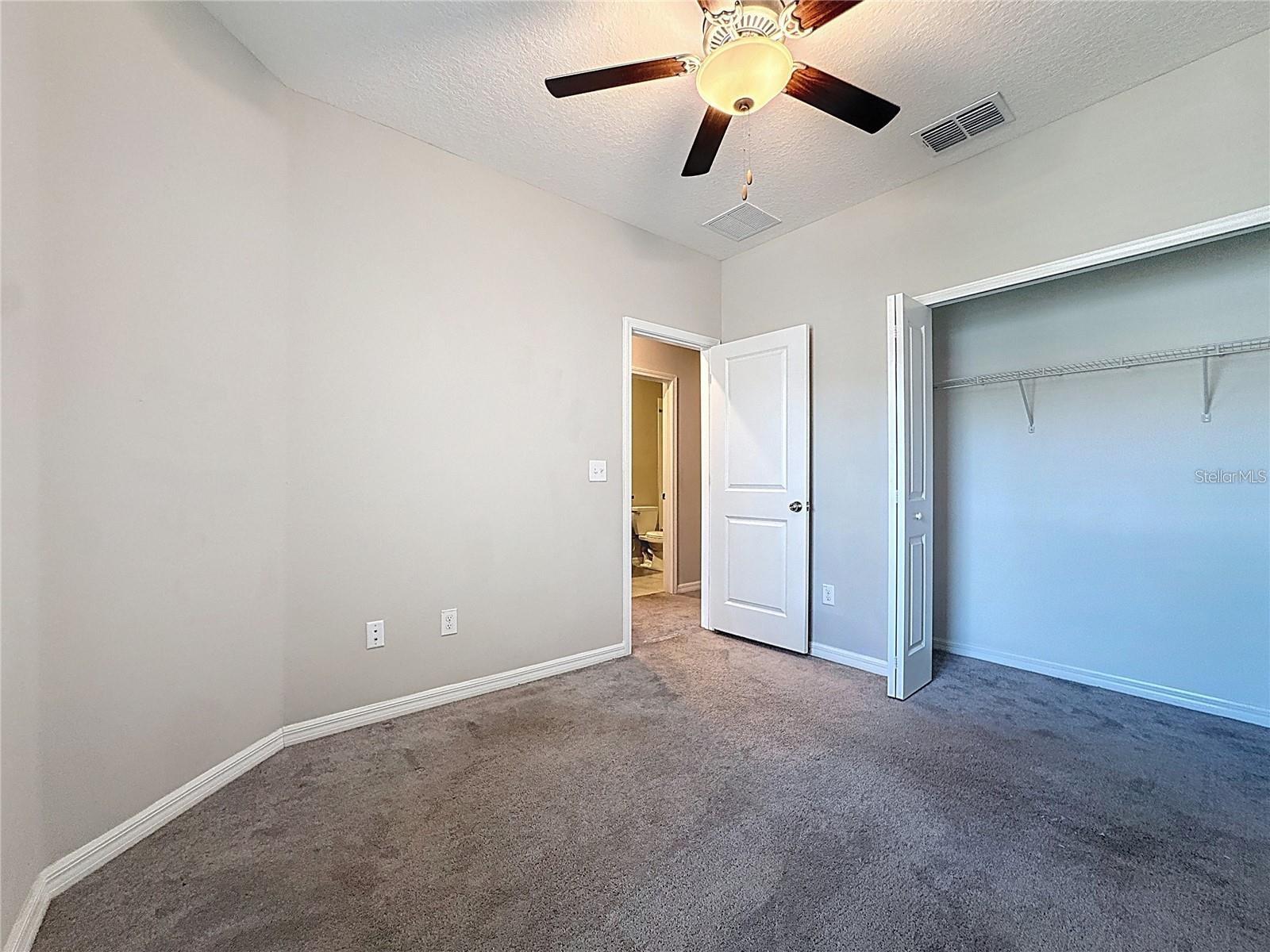 8069 ROLLING SHELL TRL, WESLEY CHAPEL, FL, 33545