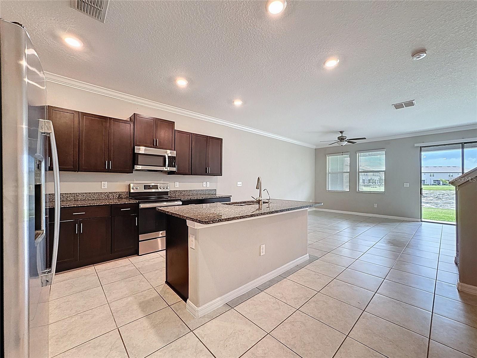 8069 ROLLING SHELL TRL, WESLEY CHAPEL, FL, 33545
