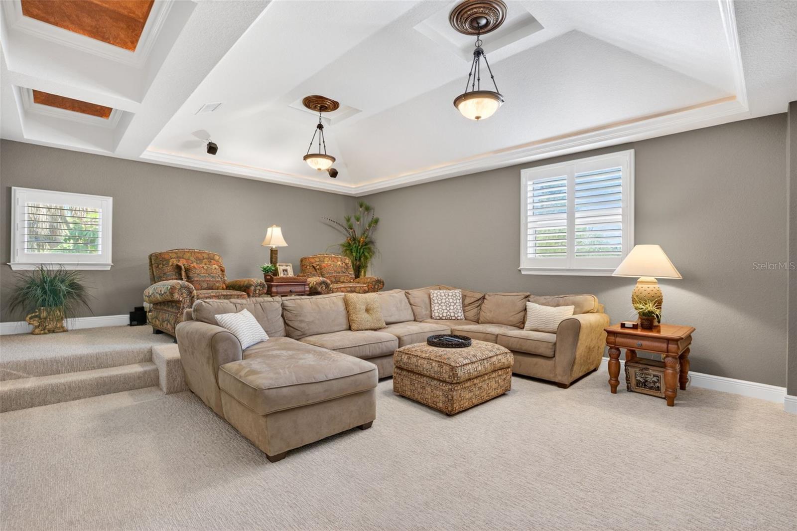 831 MANDALAY AVE, CLEARWATER BEACH, FL, 33767