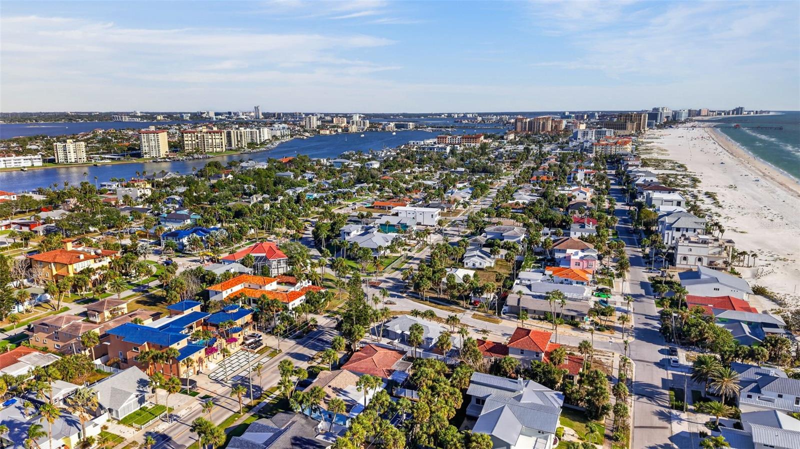 831 MANDALAY AVE, CLEARWATER BEACH, FL, 33767