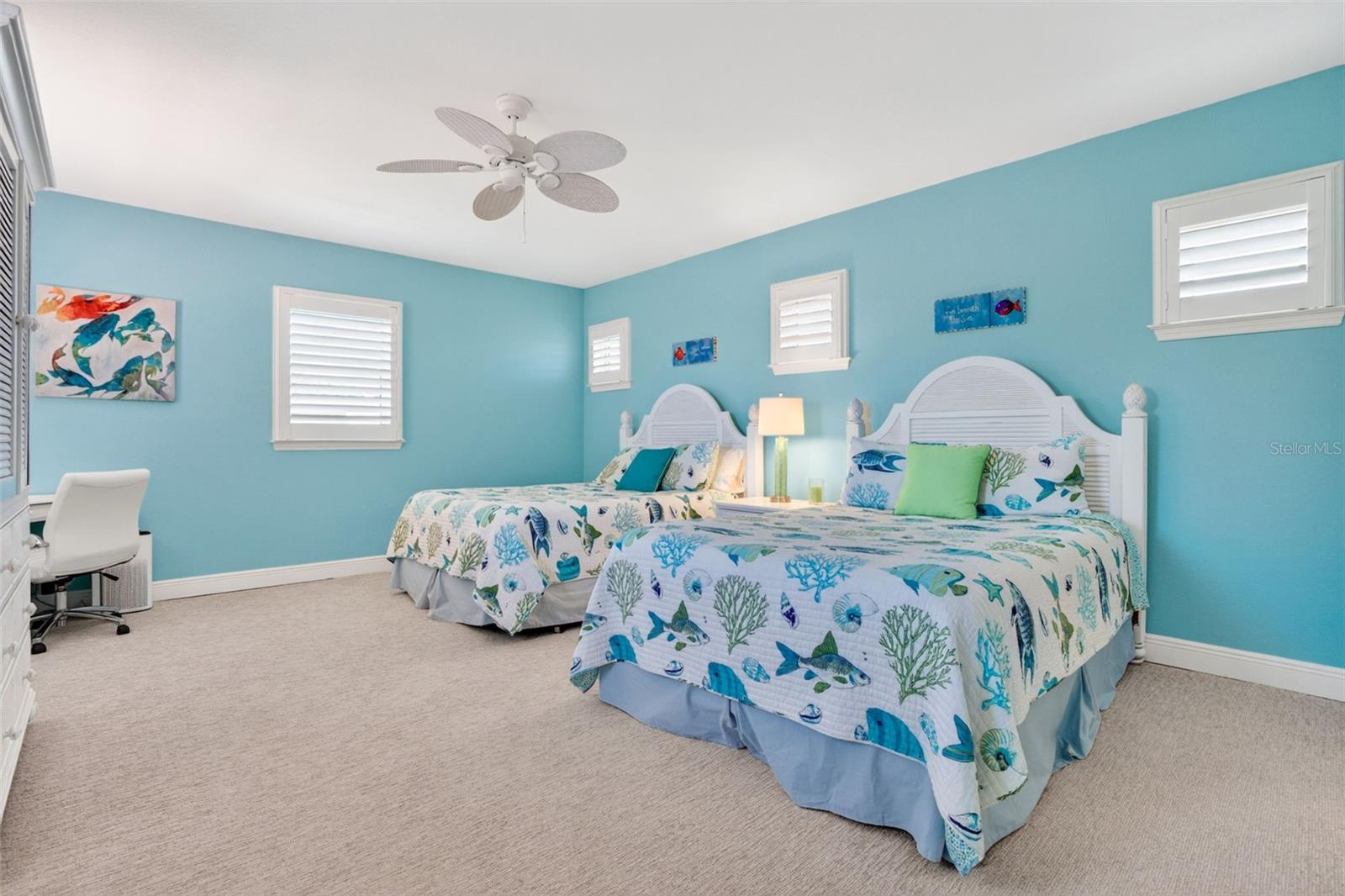 831 MANDALAY AVE, CLEARWATER BEACH, FL, 33767