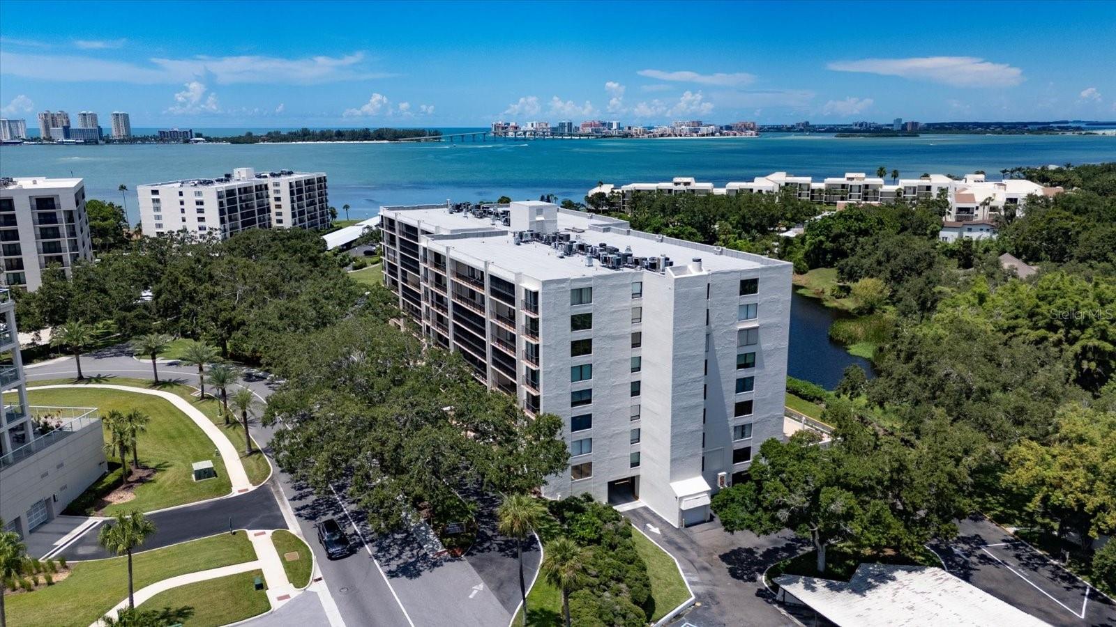 220 BELLEVIEW BLVD #410, BELLEAIR, FL, 33756