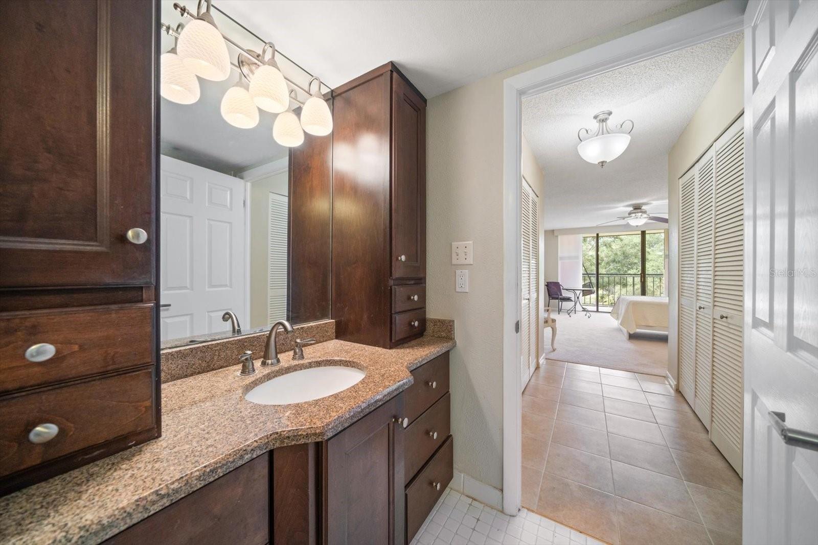 220 BELLEVIEW BLVD #410, BELLEAIR, FL, 33756
