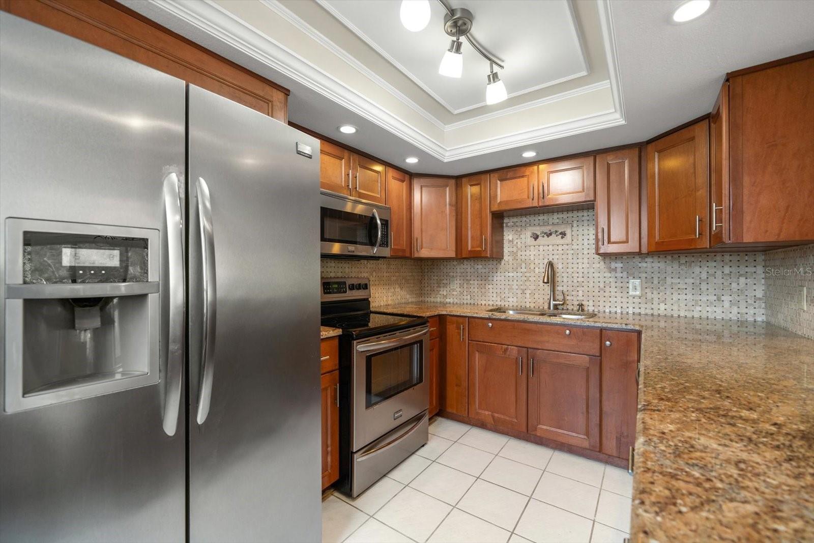220 BELLEVIEW BLVD #410, BELLEAIR, FL, 33756
