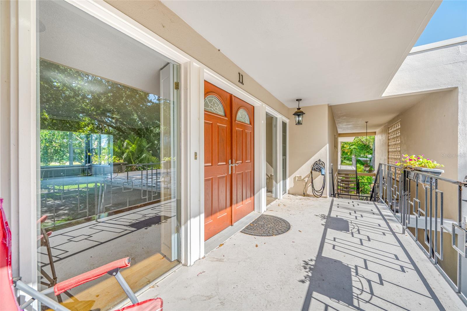 11 COUNTRY CLUB DR #11, LARGO, FL, 33771