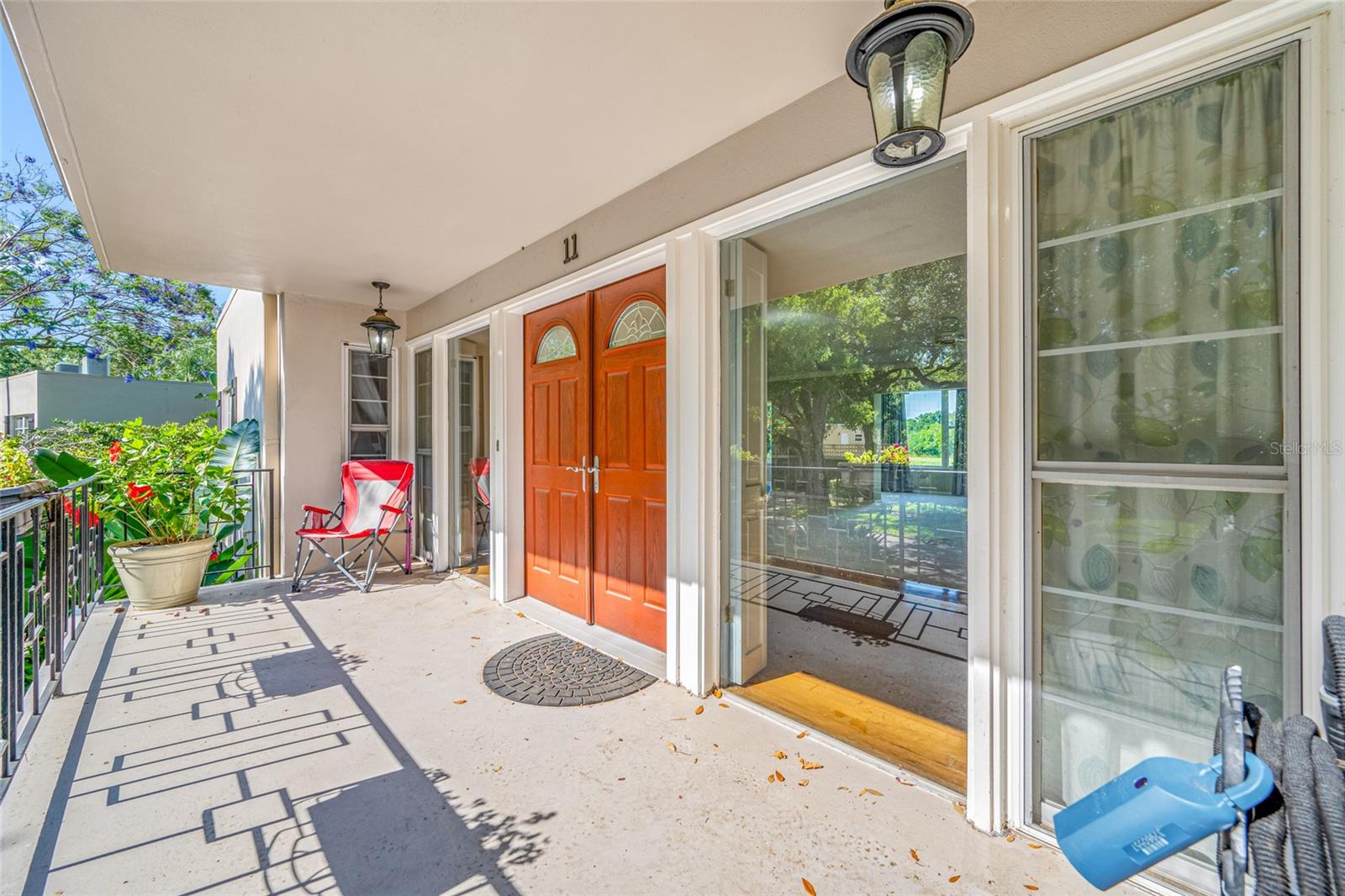 11 COUNTRY CLUB DR #11, LARGO, FL, 33771