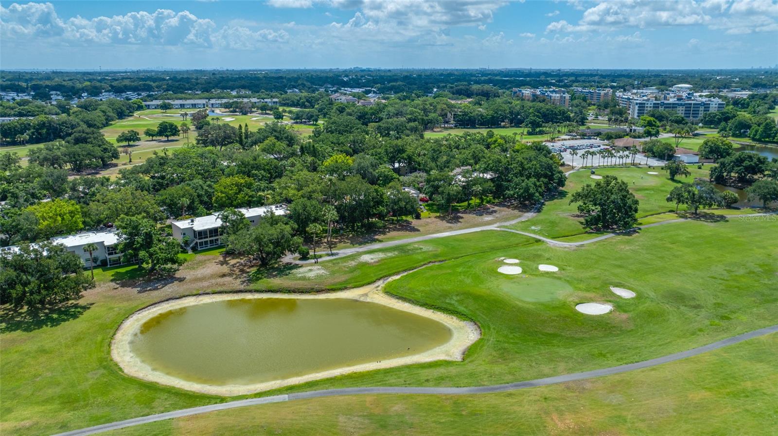 11 COUNTRY CLUB DR #11, LARGO, FL, 33771