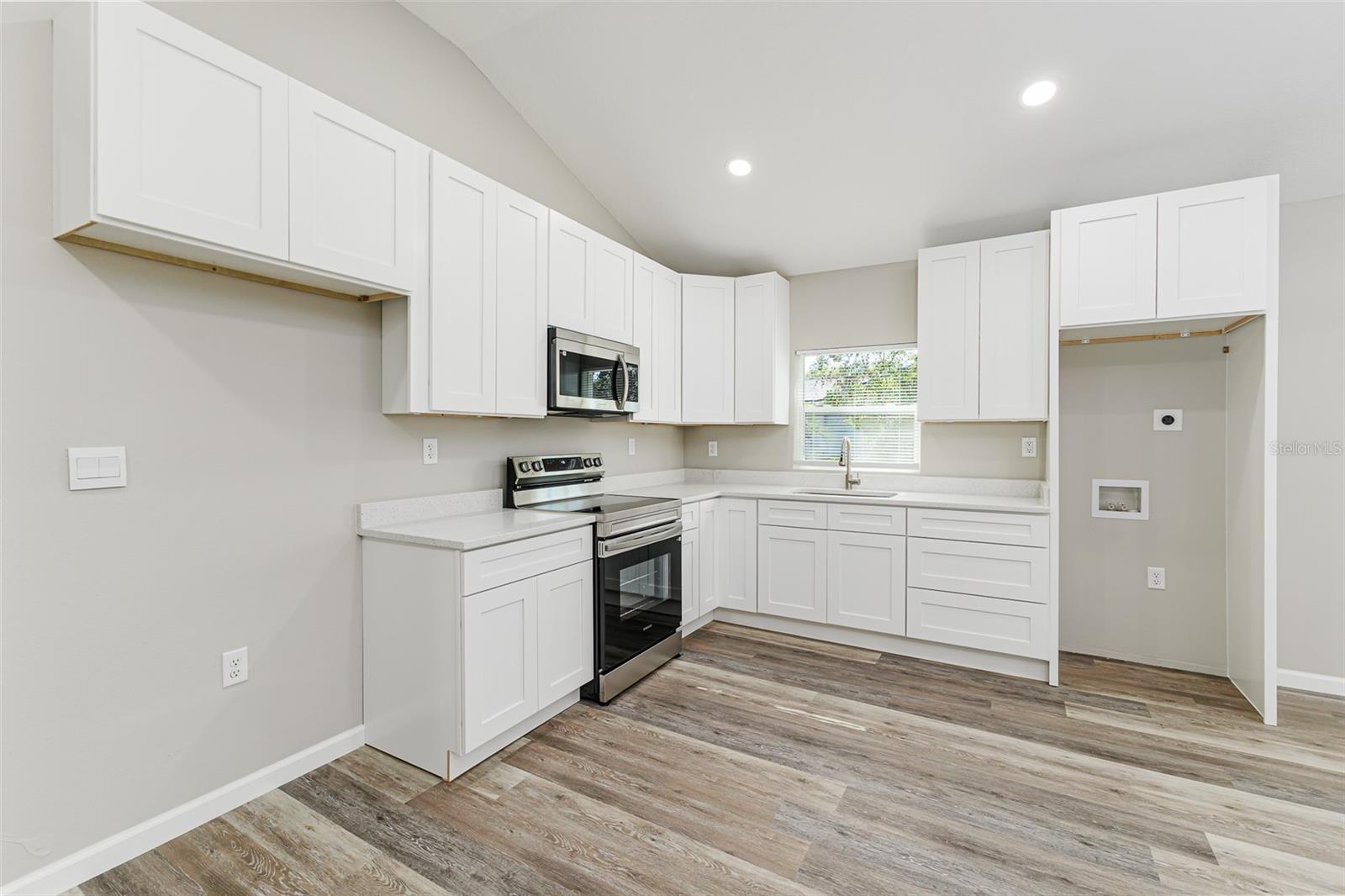 2323 WEBER ST, LAKELAND, FL, 33801