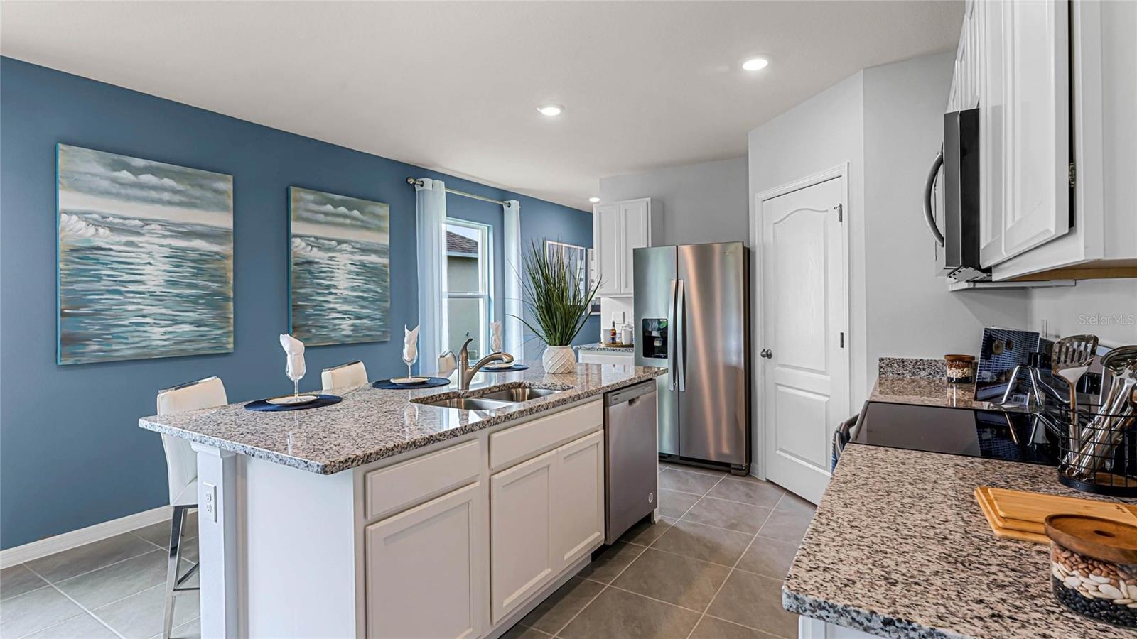 7182 FLINT CREEK DR, LAND O LAKES, FL, 34638