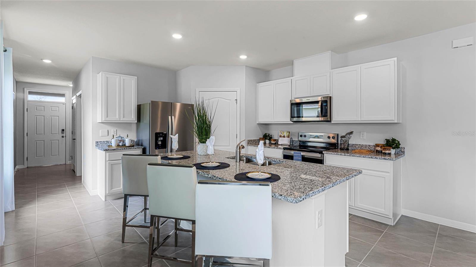 7182 FLINT CREEK DR, LAND O LAKES, FL, 34638