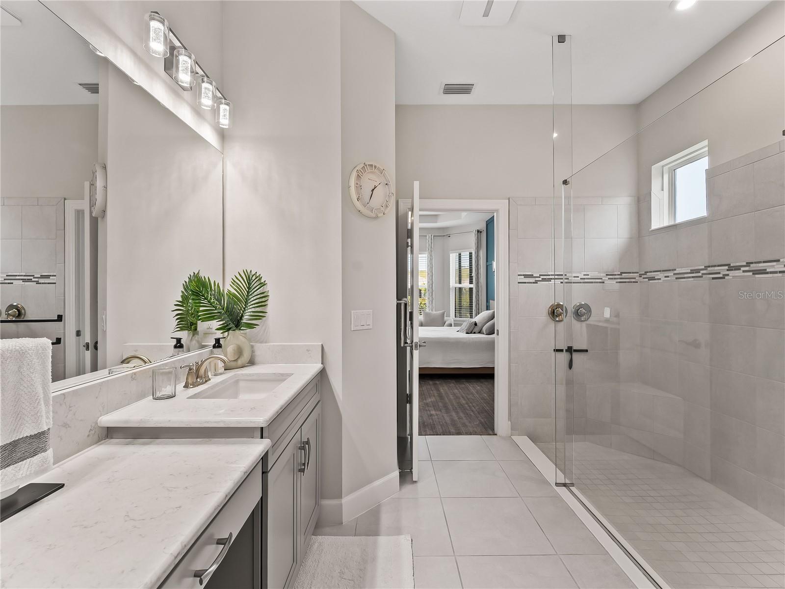6249 MESA GLN, BRADENTON, FL, 34203