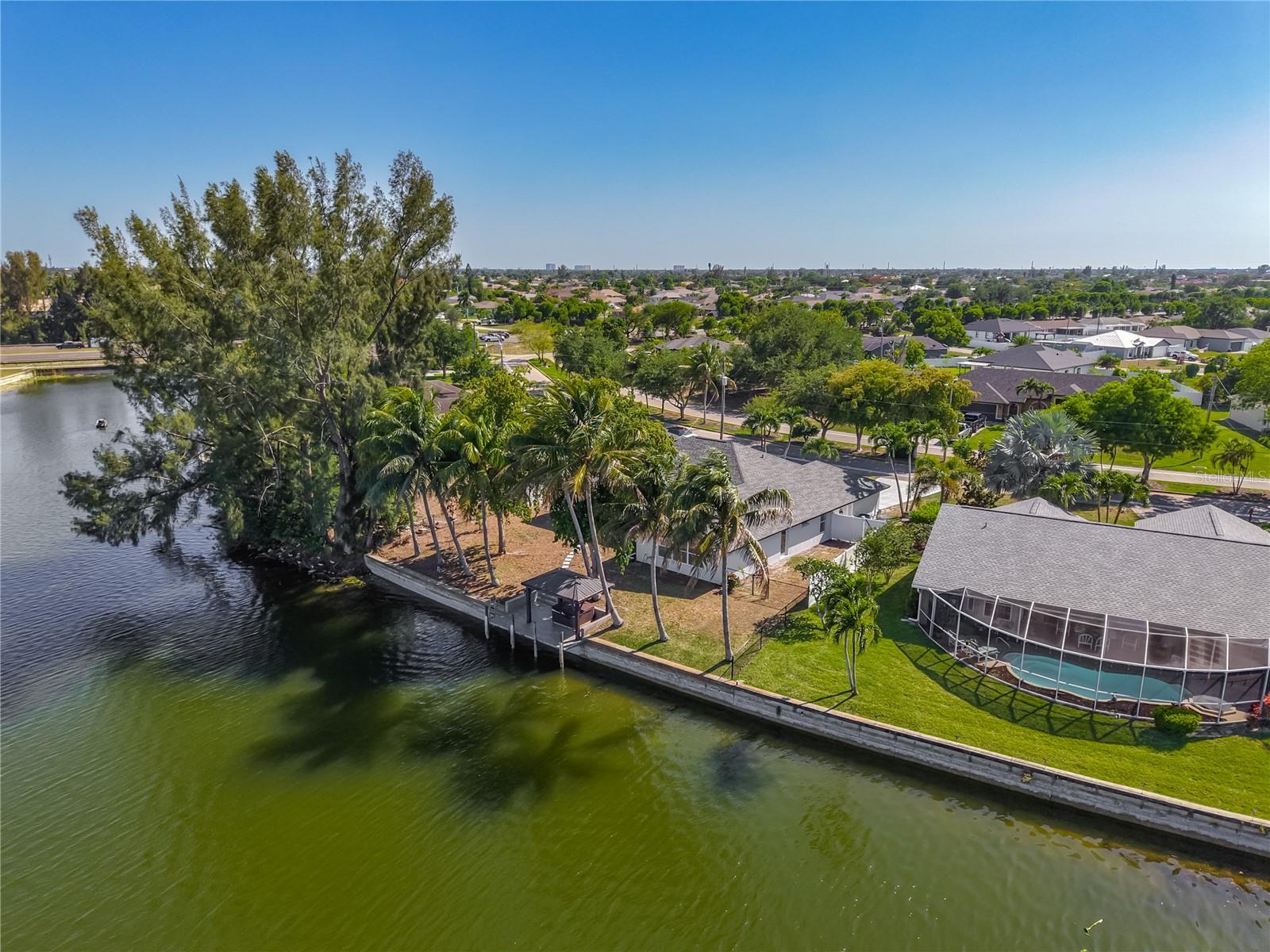 2503 AVIATION PKWY, CAPE CORAL, FL, 33904