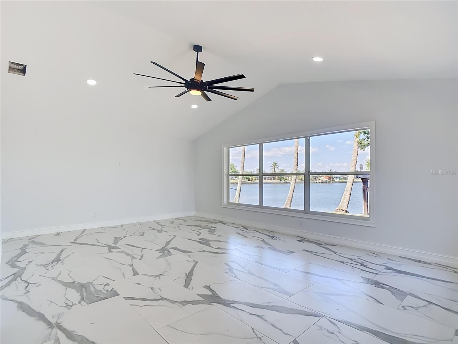 2503 AVIATION PKWY, CAPE CORAL, FL, 33904
