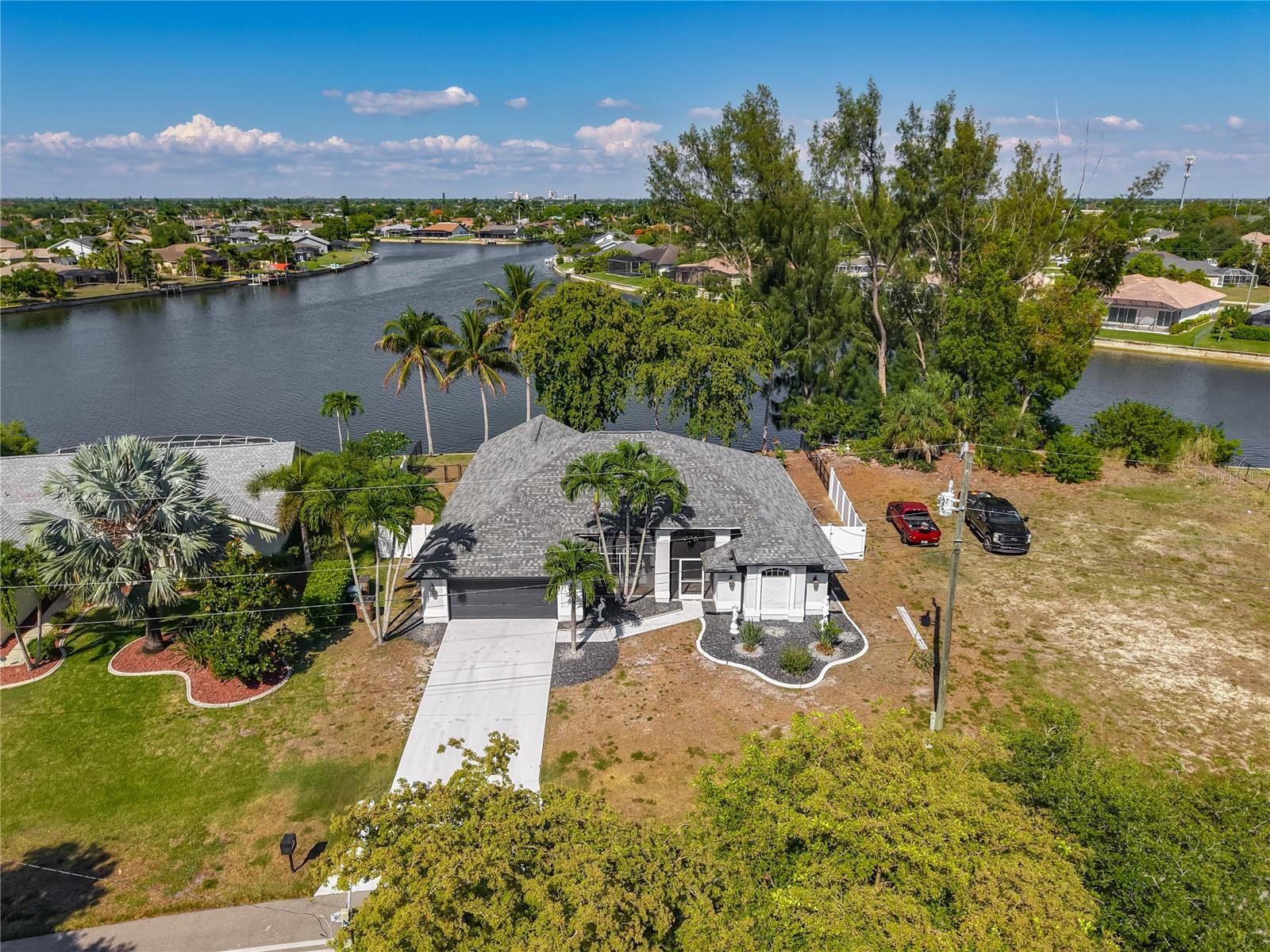 2503 AVIATION PKWY, CAPE CORAL, FL, 33904