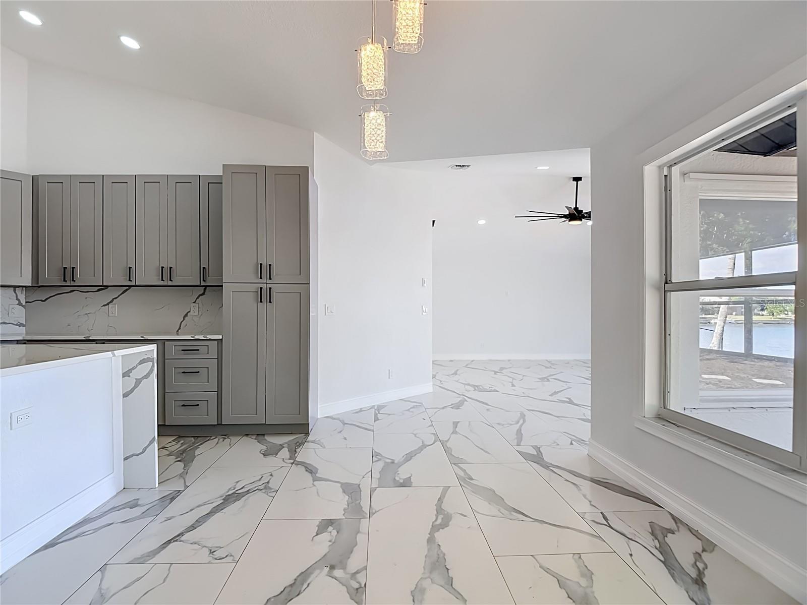2503 AVIATION PKWY, CAPE CORAL, FL, 33904