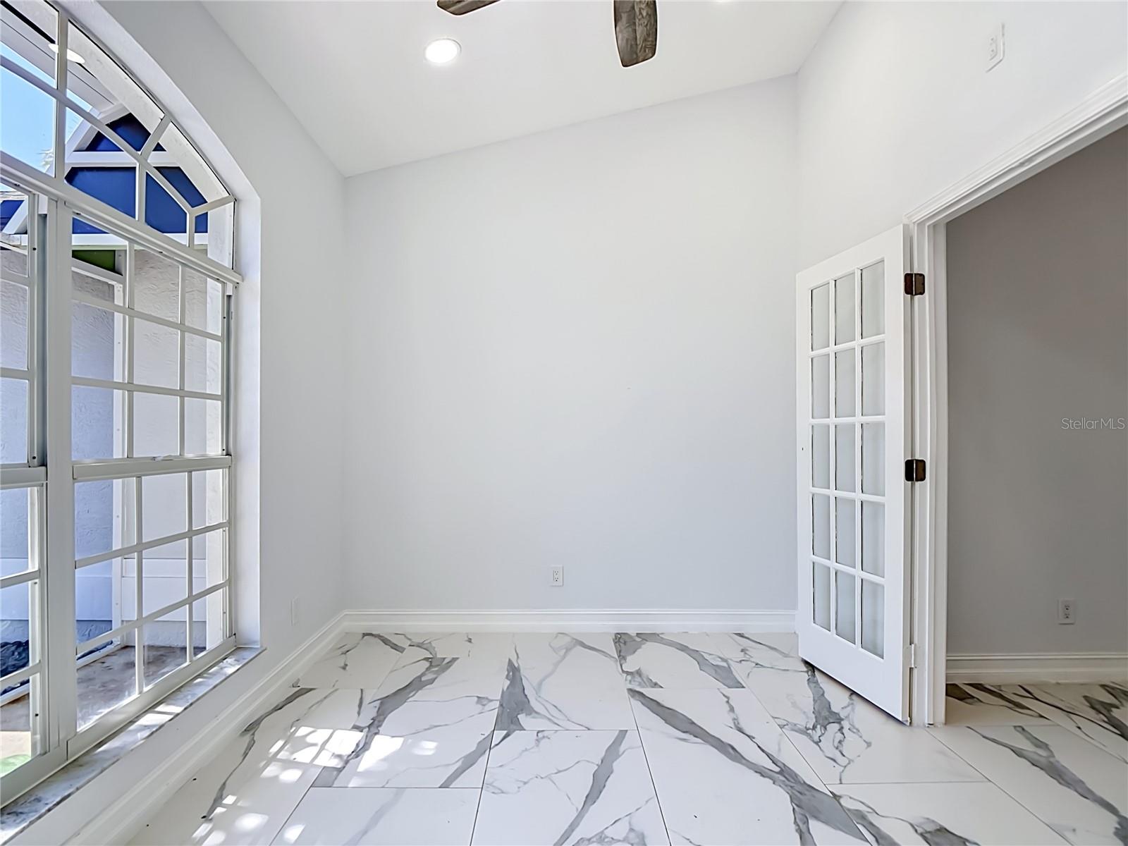 2503 AVIATION PKWY, CAPE CORAL, FL, 33904