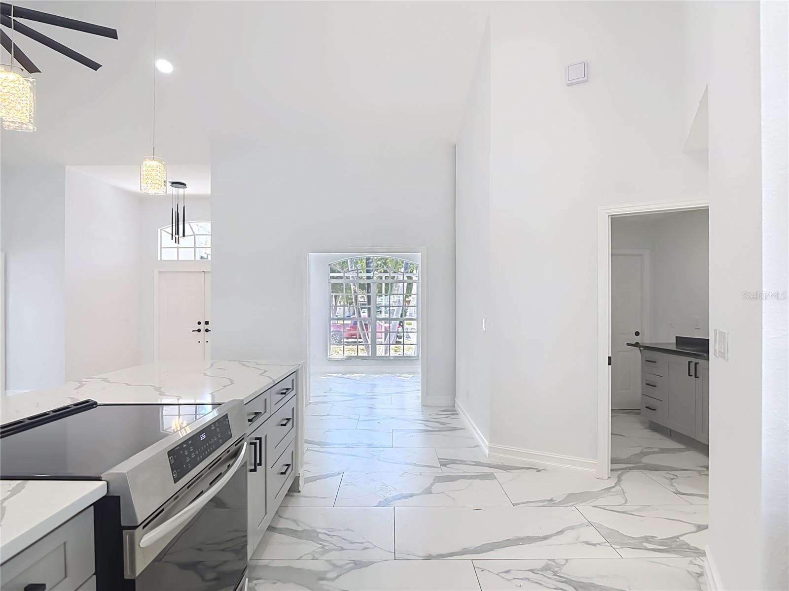 2503 AVIATION PKWY, CAPE CORAL, FL, 33904