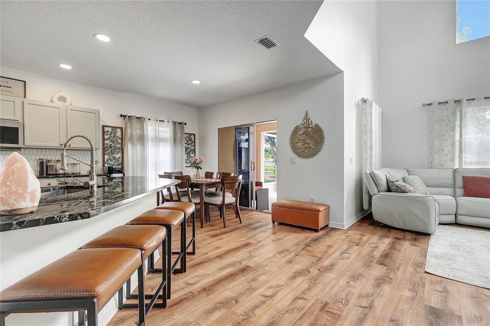 18147 CANAL POINTE ST, TAMPA, FL, 33647