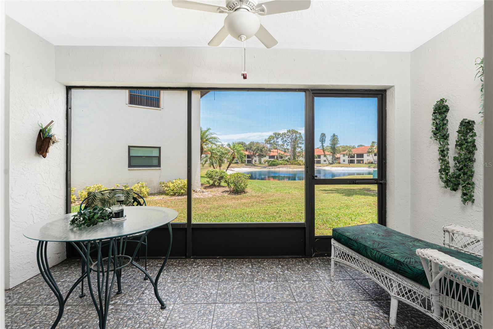 511 PINE HOLLOW CIR #511, ENGLEWOOD, FL, 34223