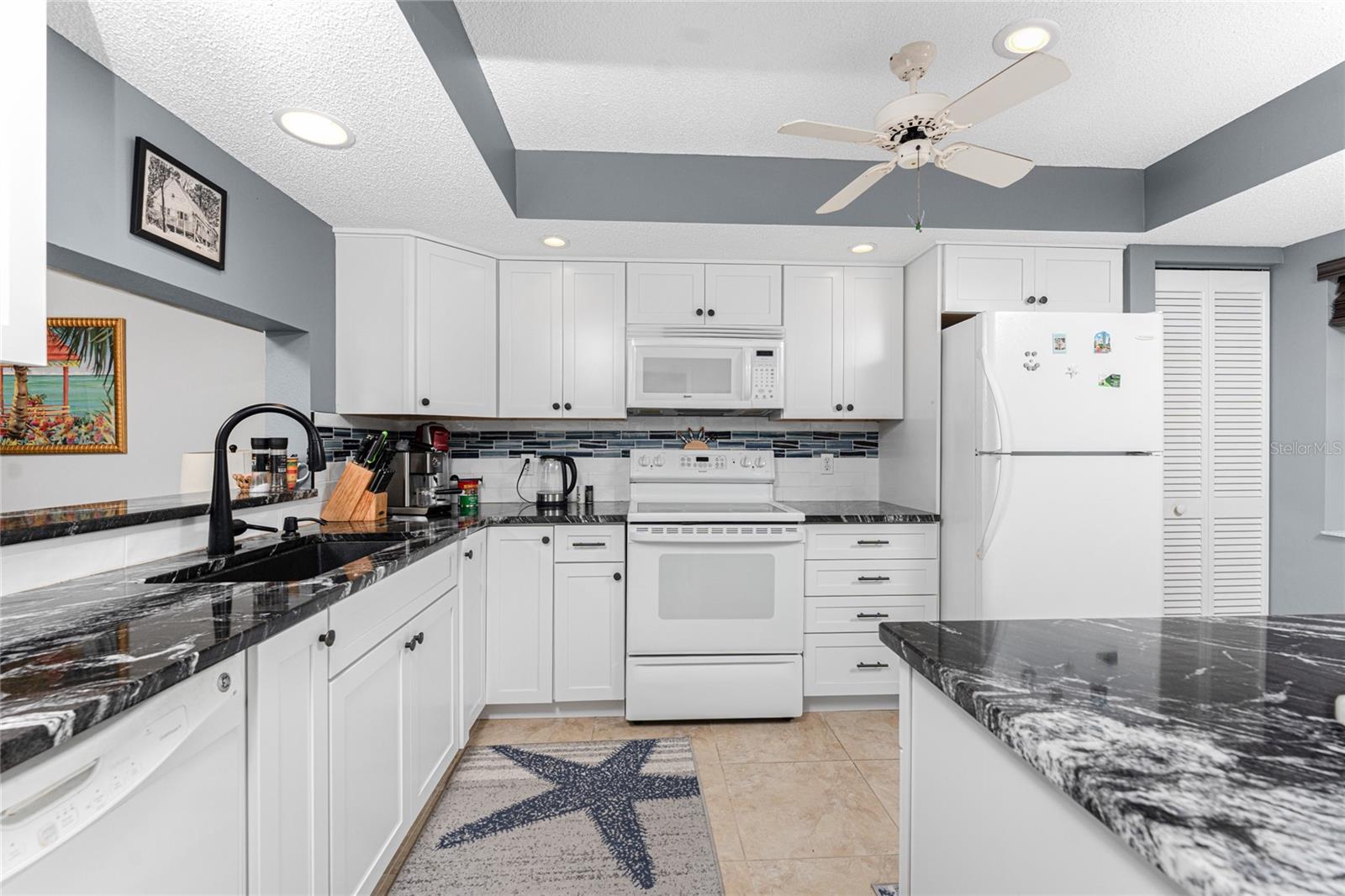 511 PINE HOLLOW CIR #511, ENGLEWOOD, FL, 34223