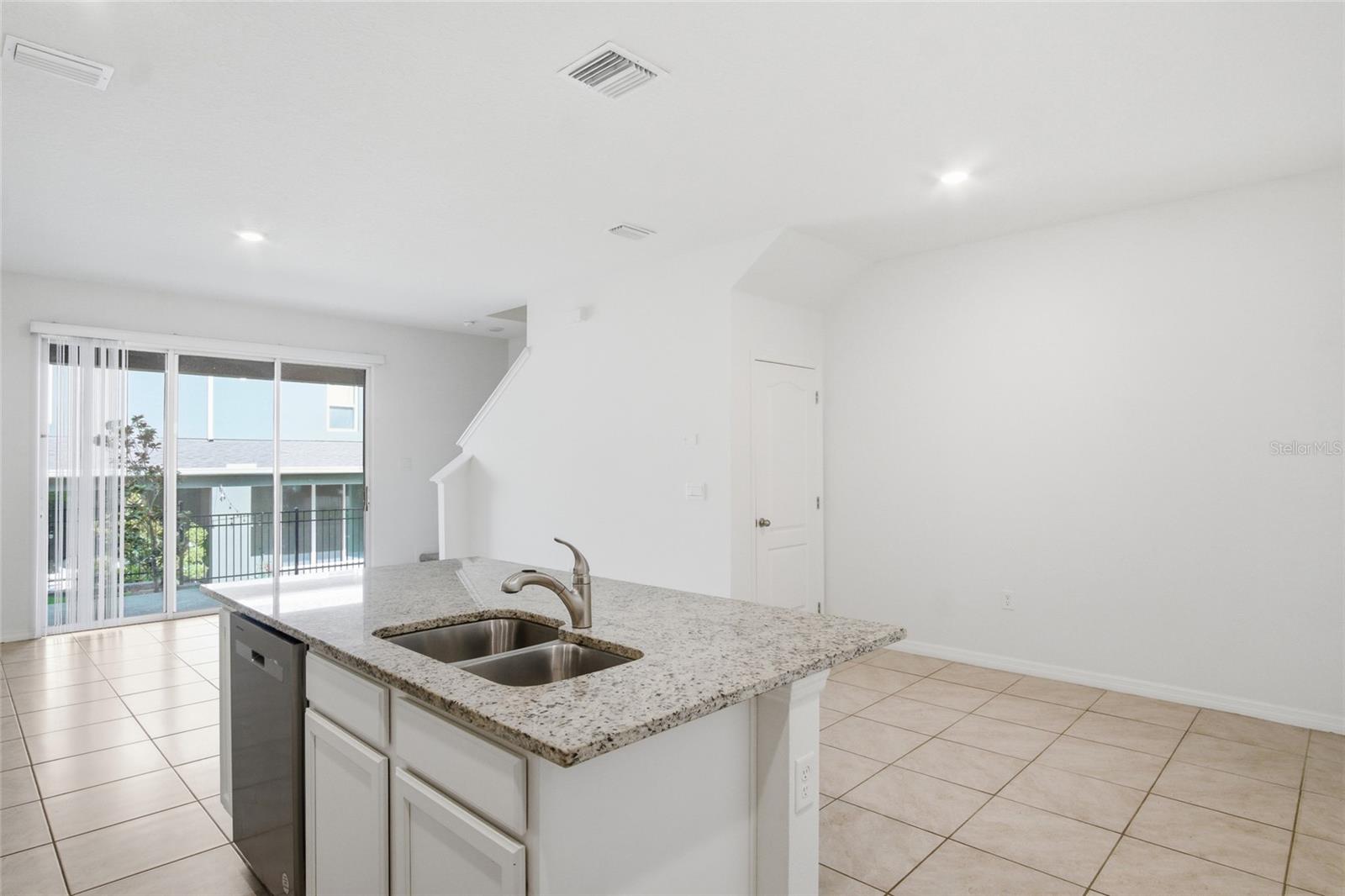 1535 LUMBER AVE, DAVENPORT, FL, 33837