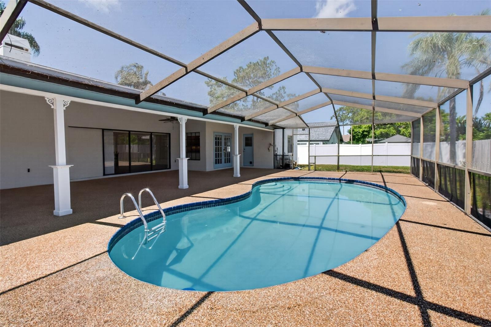 2135 VANCE AVE, PALM HARBOR, FL, 34683