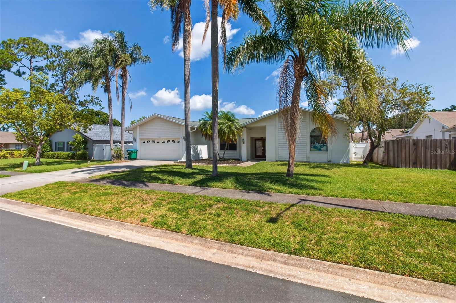 2135 VANCE AVE, PALM HARBOR, FL, 34683