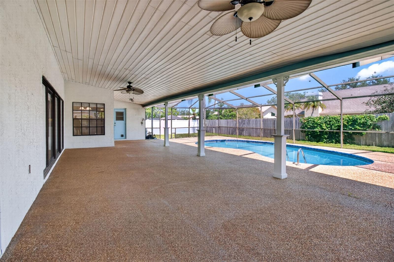 2135 VANCE AVE, PALM HARBOR, FL, 34683