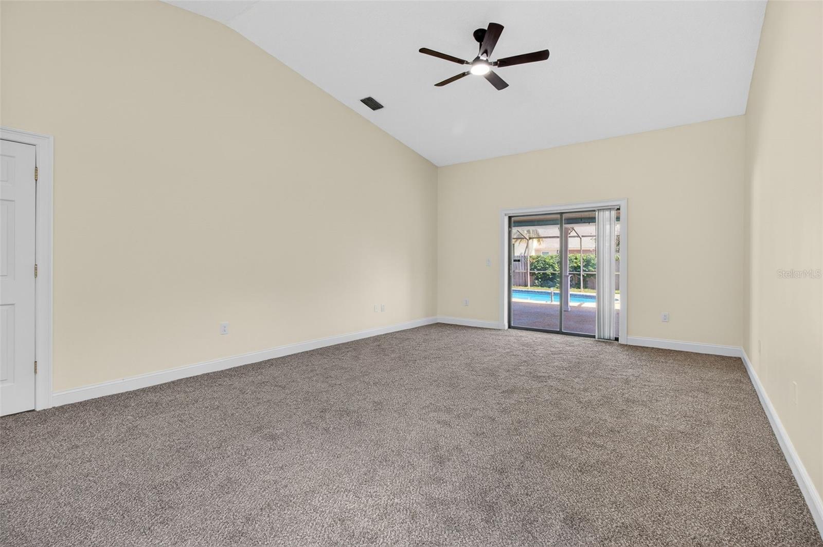2135 VANCE AVE, PALM HARBOR, FL, 34683