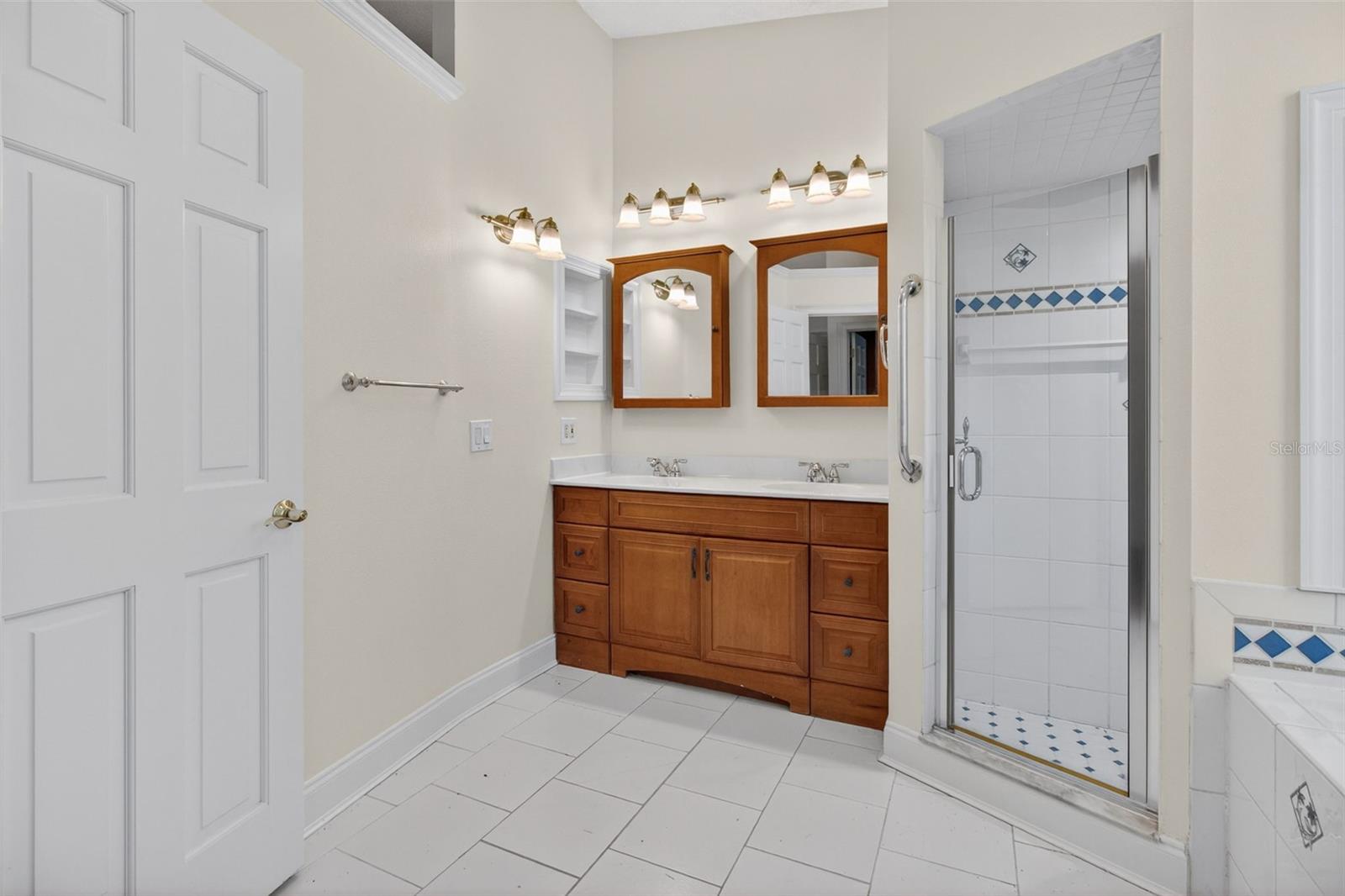 2135 VANCE AVE, PALM HARBOR, FL, 34683