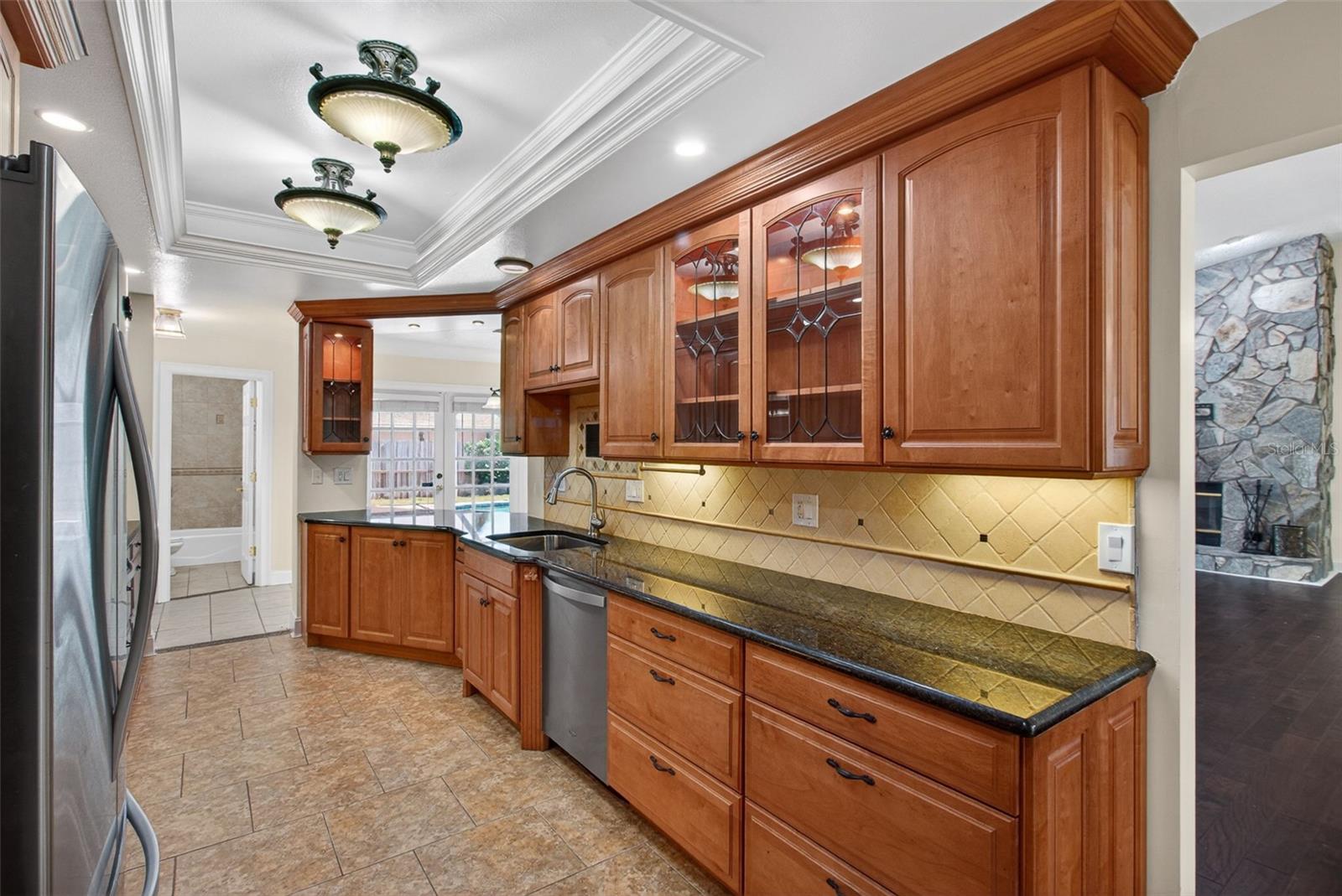 2135 VANCE AVE, PALM HARBOR, FL, 34683