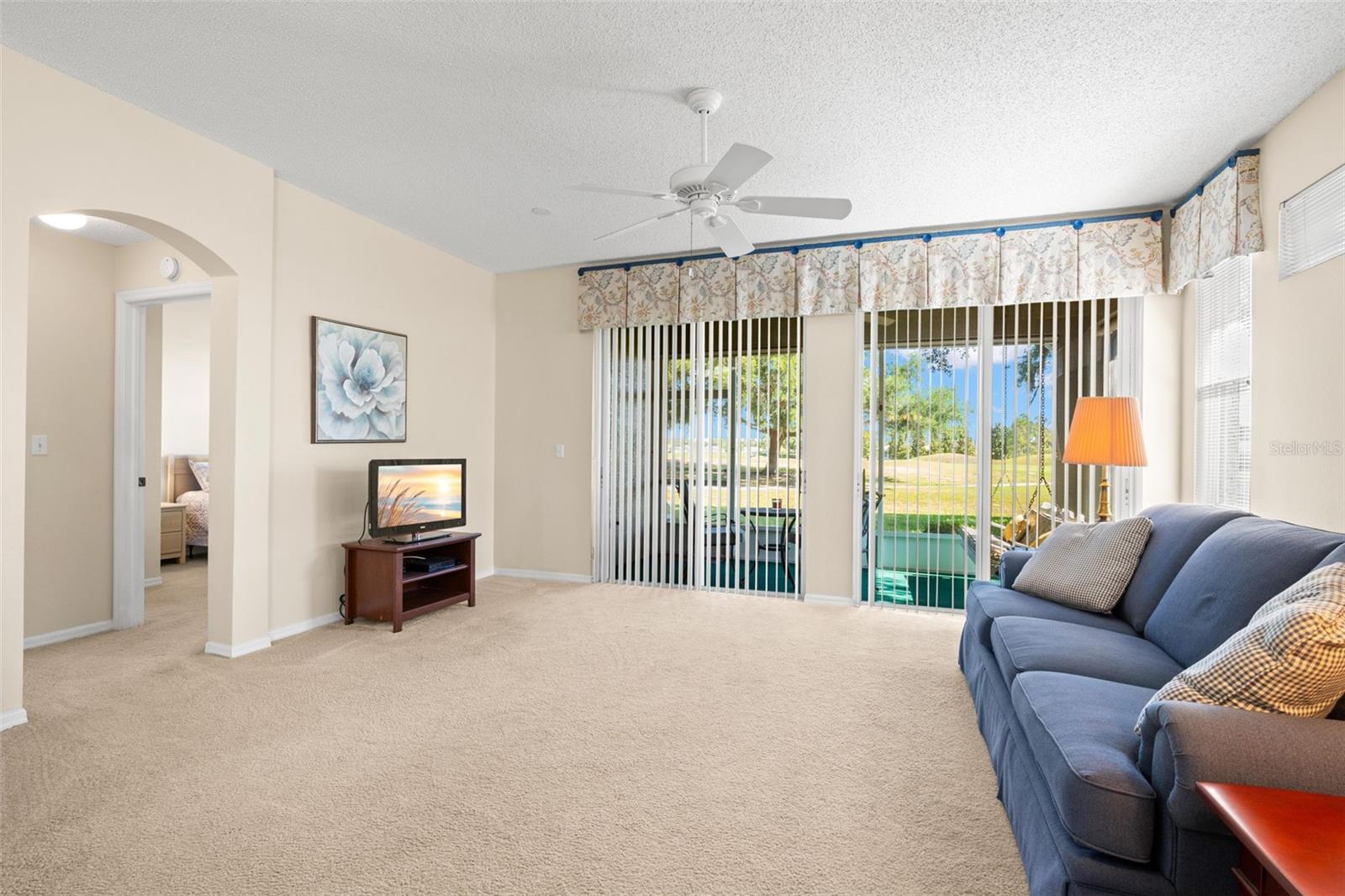 2129 ACADIA GREENS DR, SUN CITY CENTER, FL, 33573