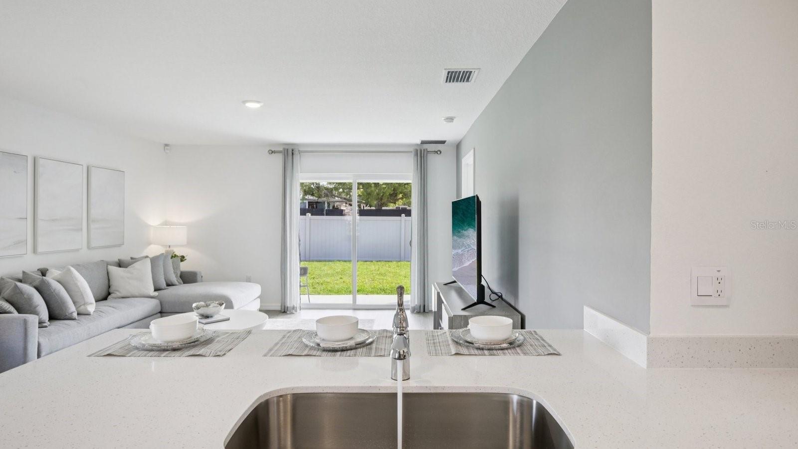 4518 HIDDEN FARM DR, PLANT CITY, FL, 33565