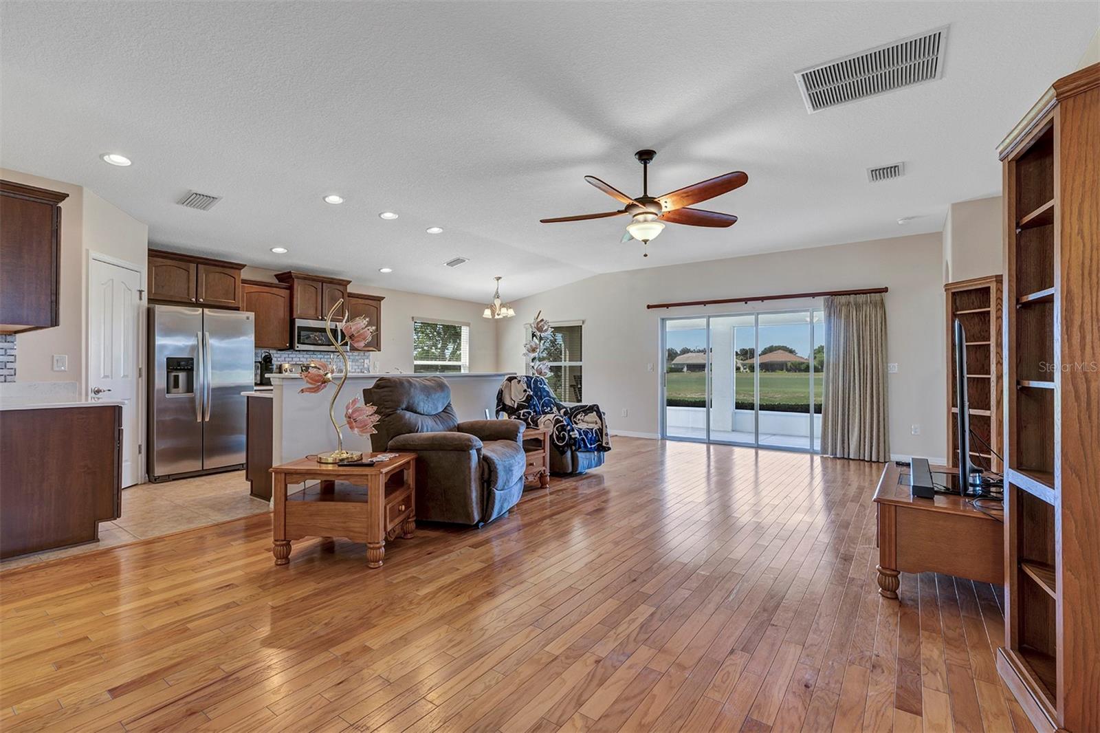 27103 ROANOKE DR, LEESBURG, FL, 34748