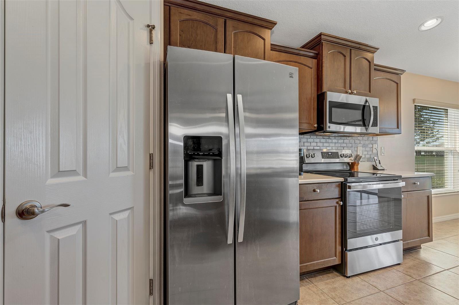 27103 ROANOKE DR, LEESBURG, FL, 34748